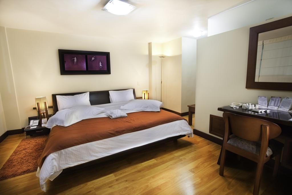 Loft Hotel Пасто Экстерьер фото